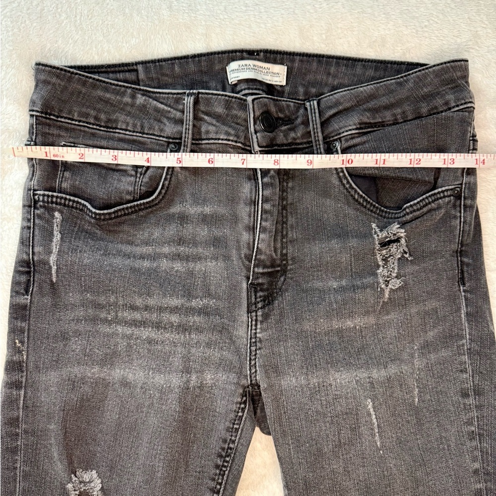 Zara Vintage Faded Black Distressed Ripped Skinny Jeans- tag size 6 - Picture 7 of 8